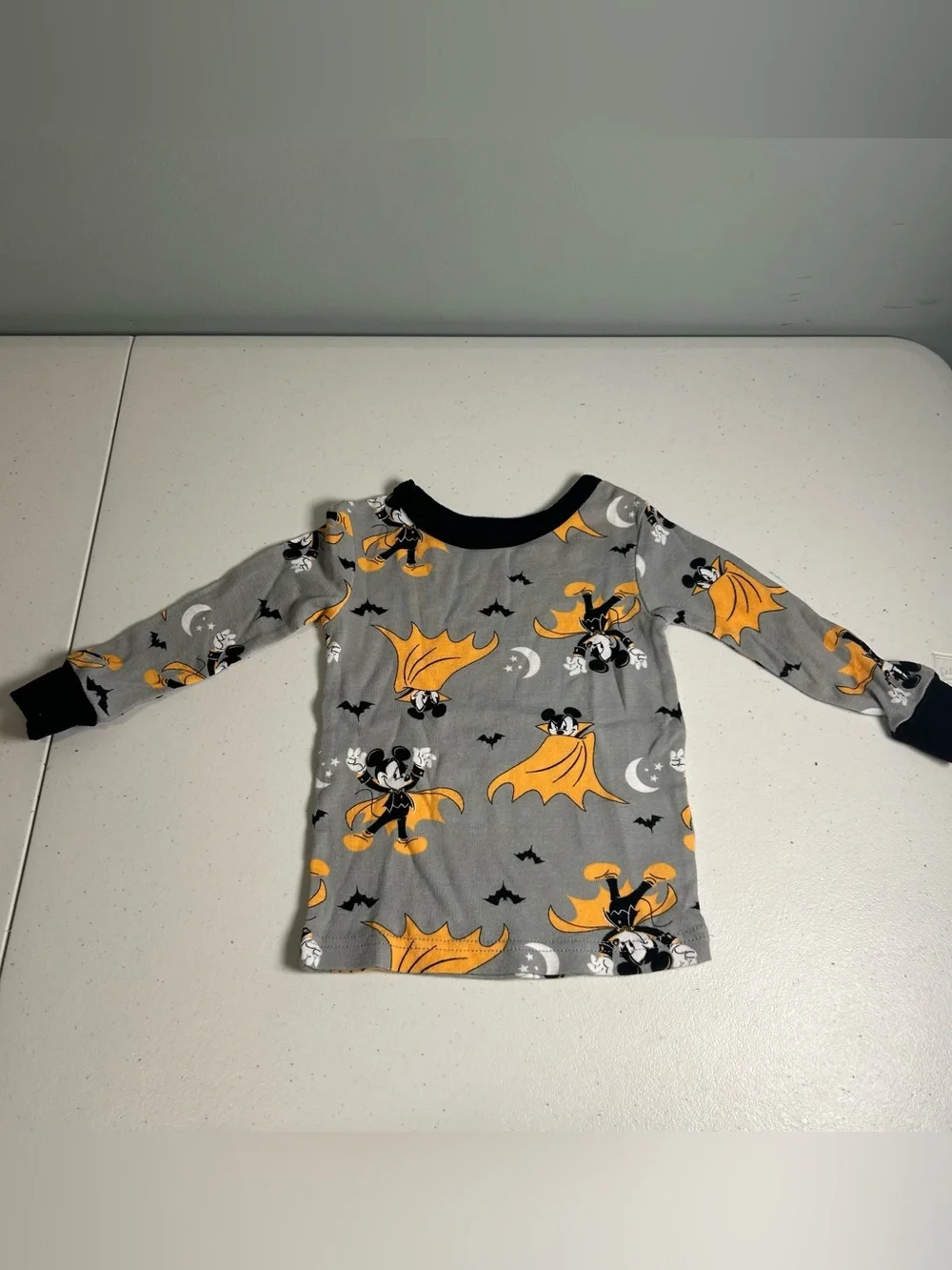 🎃Disney Bundle of Halloween Mickey Mouse Pajamas Size 18 Months Snug Fitting